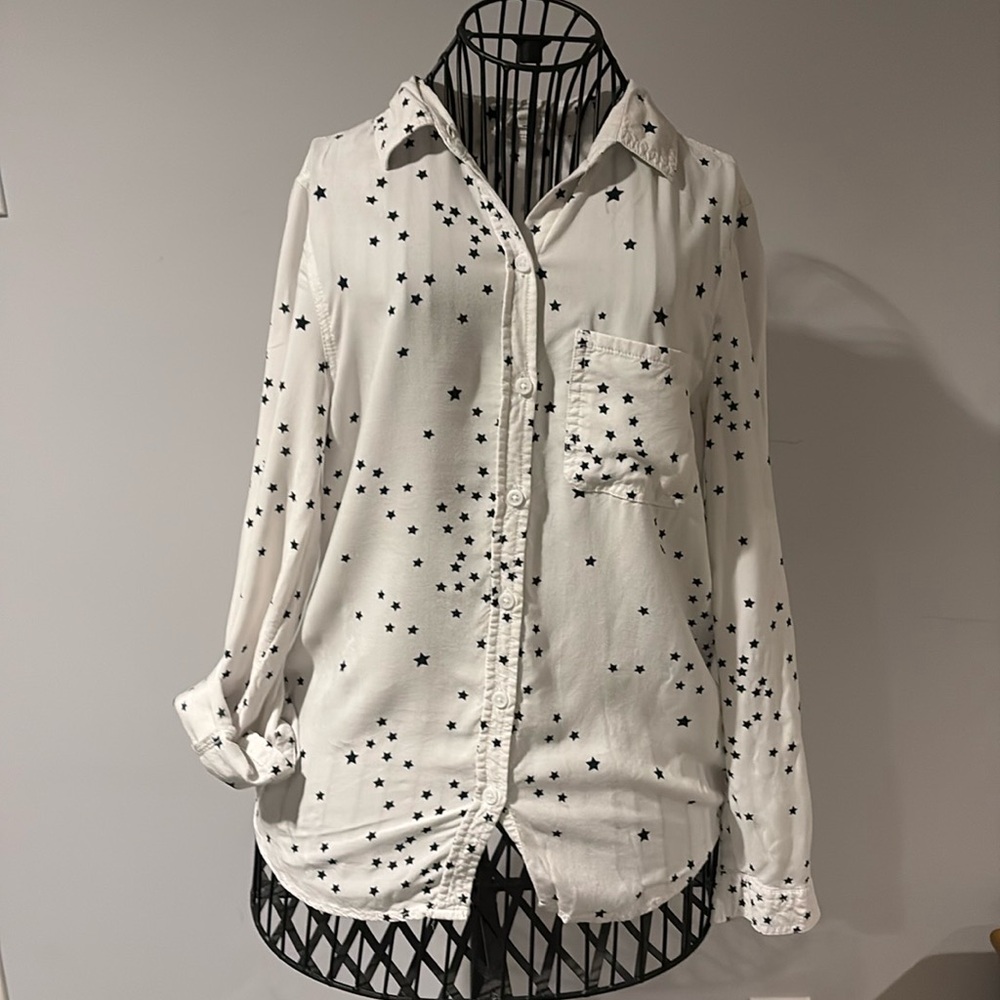 Woman’s blouse